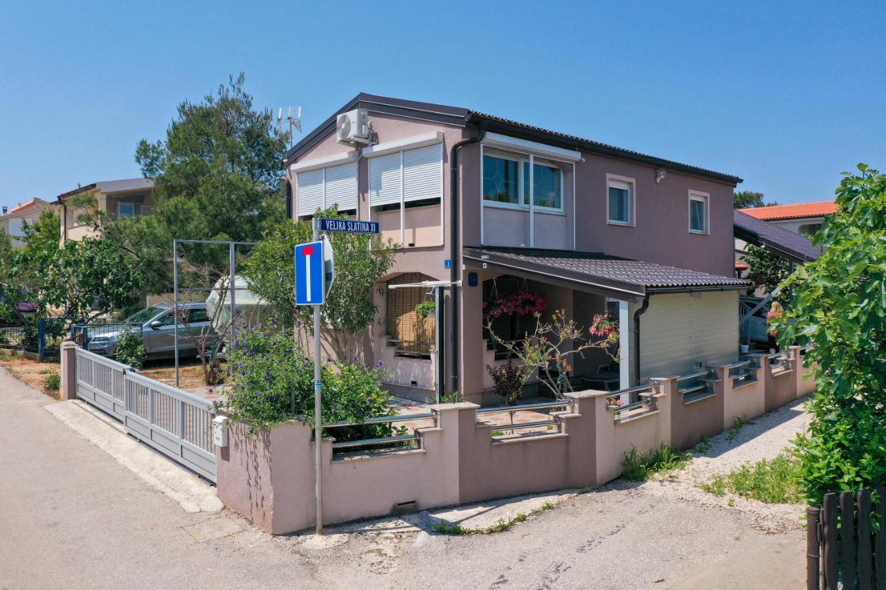 Two Bedroom Apartment Sunset Vir Exterior photo